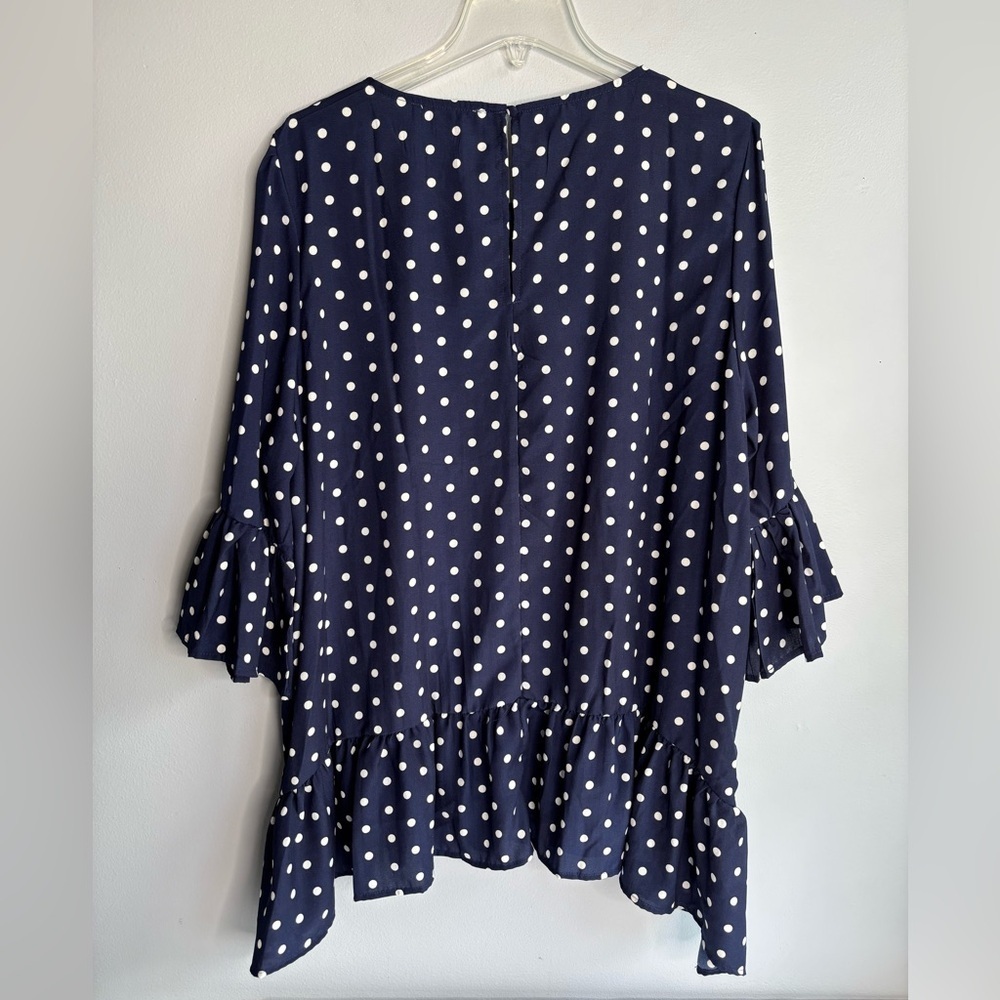 SHE + SKY BLOUSE - Picture 5 of 5